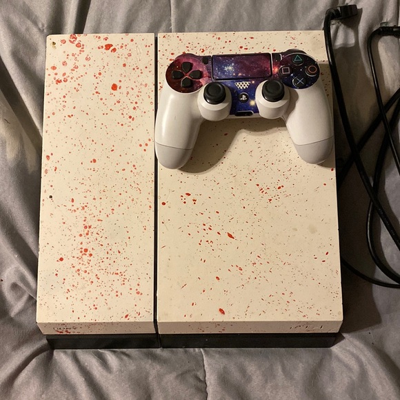 PS4